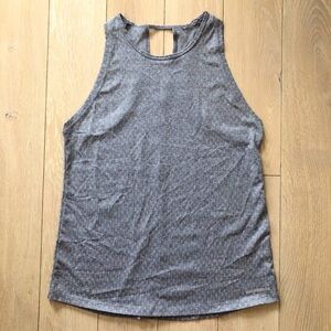 Patagonia Cutout Racerback Tank Top in Gray Size S